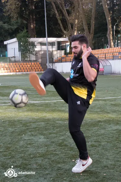 Retrato de um participante com bola — equipa de Viseu, 2019.