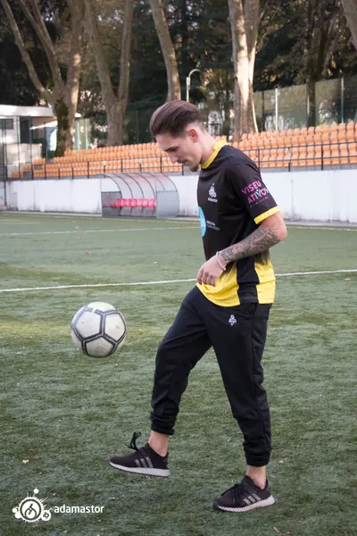 Retrato de um participante com bola — equipa de Viseu, 2019.