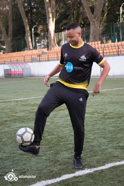 Retrato de um participante com bola — equipa de Viseu, 2019.