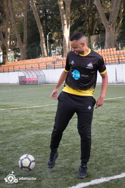 Retrato de um participante com bola — equipa de Viseu, 2019.